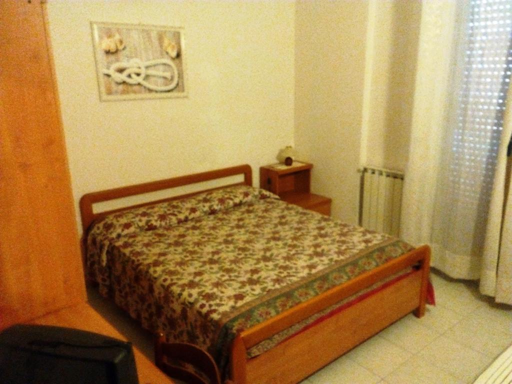גיארדיני נאקסוס Hotel Eliseo מראה חיצוני תמונה